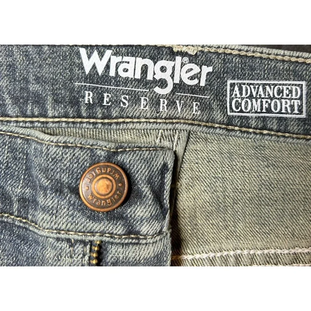 Wrangler Reserve Advanced Comfort Straight Leg Denim Blue Jeans Men's Size 38x29